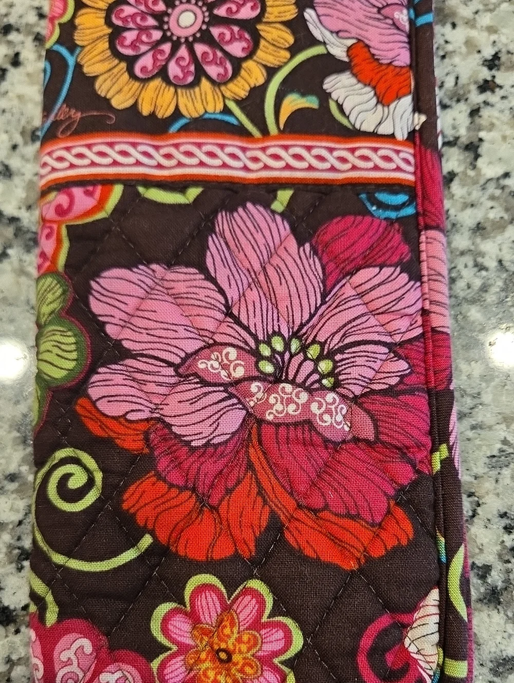 VERA BRADLEY 